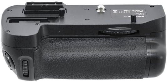 Pro series Multi-Power Battery Grip For Nikon D7100