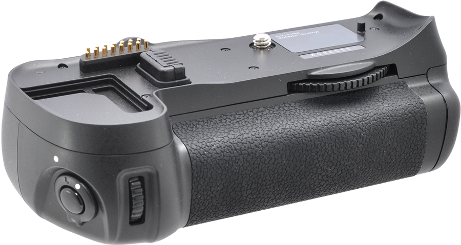 Pro series Multi-Power Battery Grip For Nikon D7100 / D7200