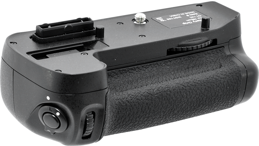 Pro series Multi-Power Battery Grip For Nikon D7100